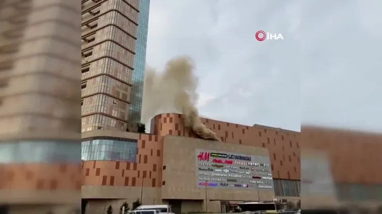 Maltepe'de AVM yangını!