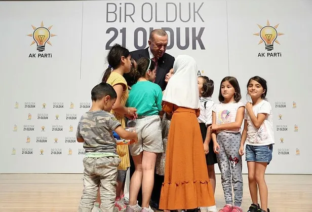 AK Parti 21. yılını kutladı! Başkan Erdoğan'dan 2023 mesajı: Seçimi kazanarak taçlandıracağız-4