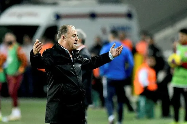 Galatasaray yönetiminde büyük sıkıntı! Fatih Terim...