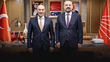 CHPli İzmir BBye yolsuzluk operasyonu! Tunç Soyer ve Aslanoğlu evinden alındı | İZSU, İZBETON, ilçeler... Gözaltı sayısı yükseldi