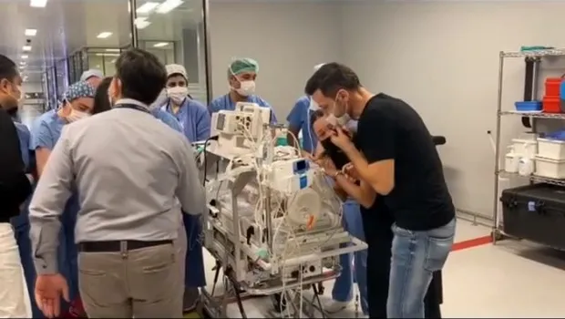 Sinan Özen ve Burcu Kartal'ın 8 aylık bebekleri Neva 7. kez ameliyata girdi!-2