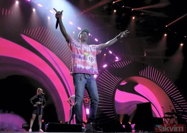 Hollywood yıldızları soykırım ordusu için bağış topladı! Pamela Anderson’dan Sylvester Stallone’a 9 yıldız terör devletinin yanında - 1