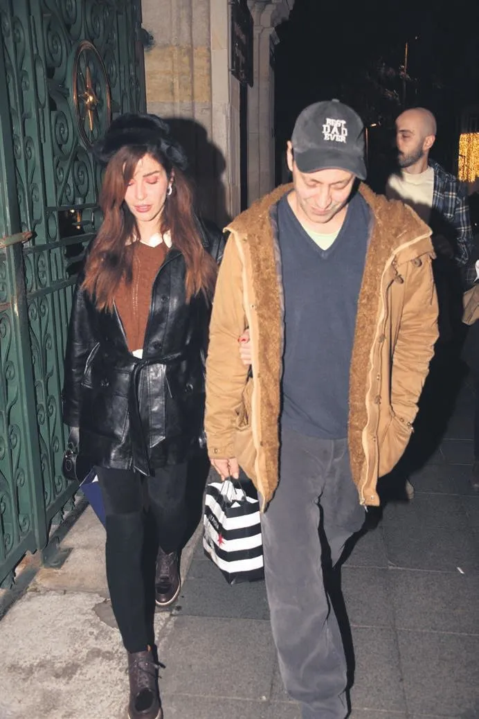 Kaan Tangöze yine şaşırtmadı! Meşhur mont gardıroptan çıktı