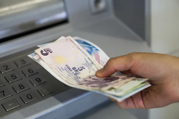 icralara-af-geldi-mi-5-eylul-2022-kabine-sonuclari-neler-haciz-borclari-siliniyor-mu-kyk-faizleri-ne-zaman-sil-1662384949068.jpg Son dakika: 5 Eylül Kabine Toplantısı kararları açıklanıyor! İcralara af geldi mi?Haciz borçları siliniyor mu? KYK faizleri ne zaman silinecek?-3
