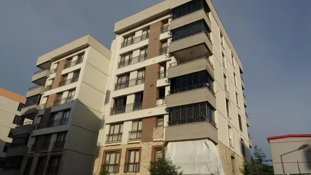 Diyarbakır'da cinnet anları: Ailesine kızdı evi yaktı-3