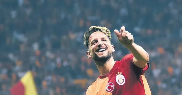 Mertens yine kulübede!