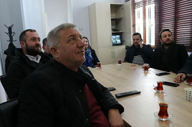 Başkan Erdoğan'ın muhtar maaşlarını 4 bin 250 liraya yükseltme kararı muhtarları sevindirdi