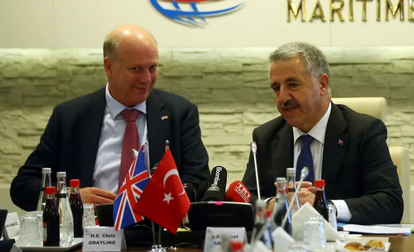 İngiliz Bakan Grayling'den Türk halkına '15 Temmuz' teşekkürü-1
