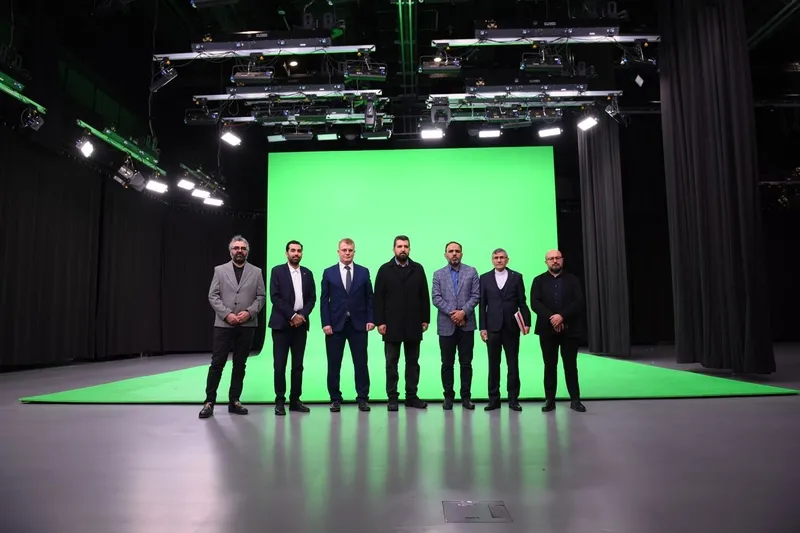 İran Kültür Bakan Yardımcısı Farshad Mehdi Turkuvaz Medya'yı ziyaret etti: "İki ülke arasındaki dezenformasyonu engelleyeceğiz"-7