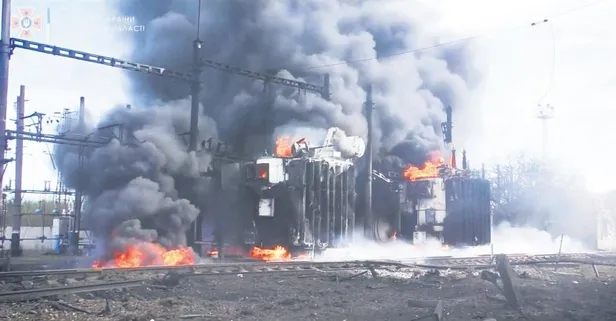 Moskova savaş gemisinin batırılmasının ardından küplere binen Putin Rus heyetini barış görüşmelerinden çekti