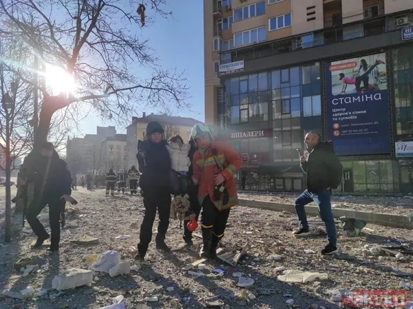 Kan donduran görüntüler! Gün ağarınca cesetler göründü! Rusya-Ukrayna savaşında dehşet veren kareler... - 40