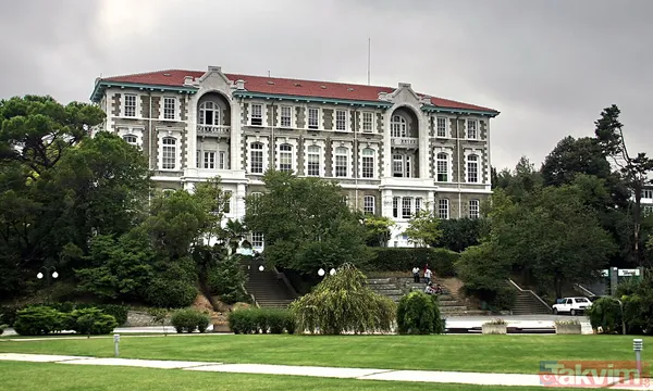 Boğaziçi Üniversitesi, 2025 Tercih Döneminde Yine En Çok Araştırılan Okullar Arasında Yer Alıyor. Sayısal, Eşit Ağırlık, Sözel Ve Dil Puan Türlerinde Öğrenci...