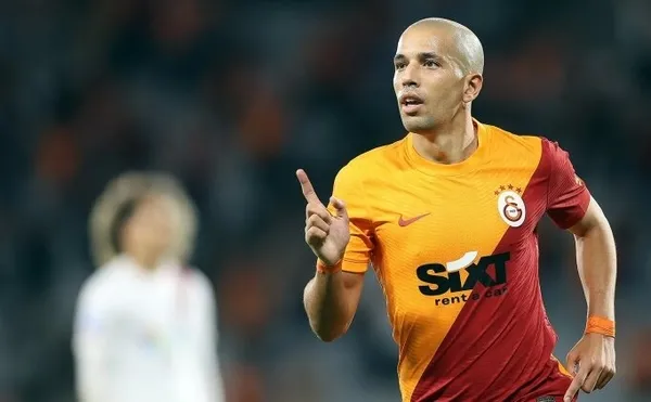 feghouli-icin-basaksehirden-galatasarayi-sok-eden-talep-1641213968707.jpg Feghouli için Başakşehir'den Galatasaray'ı şok eden talep!-2