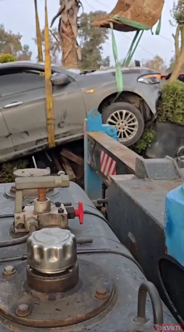 Yer: İstanbul, Tuzla... Ehliyetsiz sürücü bankta oturan kadını böyle ezdi! - 7