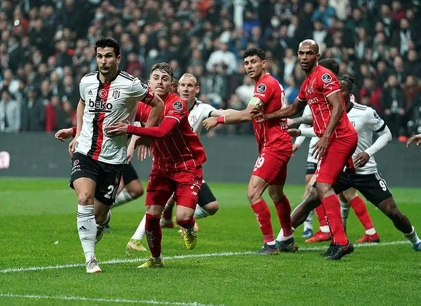 kartal-evinde-takildi-besiktas-0-0-antalyaspor-mac-sonucu-ozeti-1644171798088.jpeg Kartal evinde takıldı! Beşiktaş 0-0 Antalyaspor | MAÇ SONUCU ÖZETİ-3