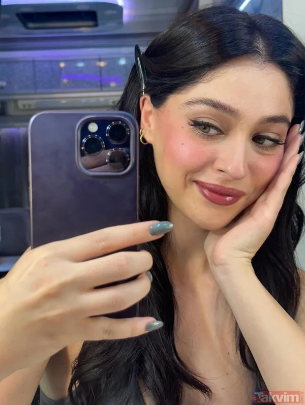 Cemre Baysel ve Cem Bölükbaşı'ndan ilan-ı aşk geldi: Kaçış bitti! - 5