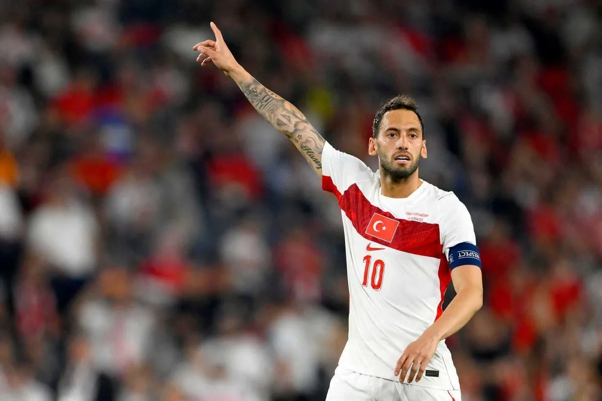 fenerbahceden-hakan-calhanoglu-hamlesi-gozler-o-tarihte-1786950144038.jpeg Fenerbahçe'den Hakan Çalhanoğlu hamlesi! Gözler o tarihte-4