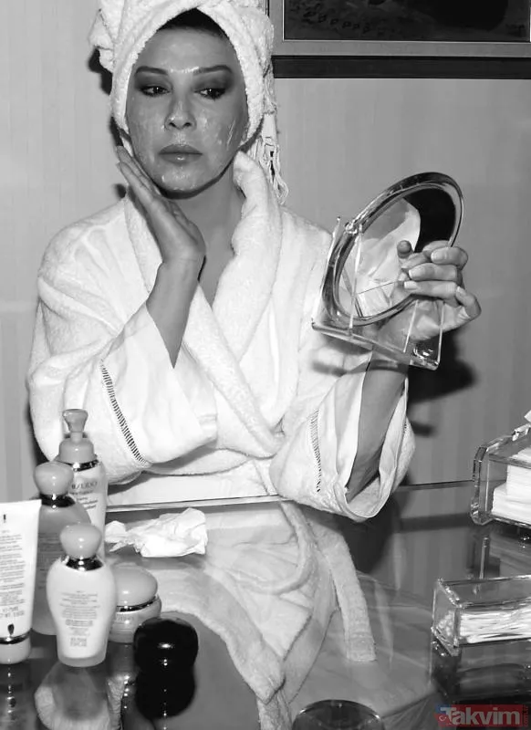 81 yaşındaki Nebahat Çehre'nin genç görünmesini sağlayan kahvaltı listesi - 16