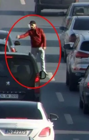 E-5 üzerinde fuhuş davetiyesi rezaleti!  Sözde masaj salonu adı altında...