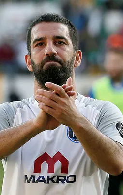 Arda Turan, Aslıhan'a ayaklarını yıkattı