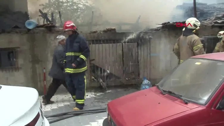 İstanbul Arnavutköy'de yangın | Video