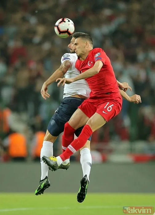 Merih Demiral aslında hangi takımı tutuyor? O isim açıkladı, çok şaşıracaksınız - 5