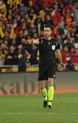 UEFA'dan hakem Arda Kardeşler'e görev