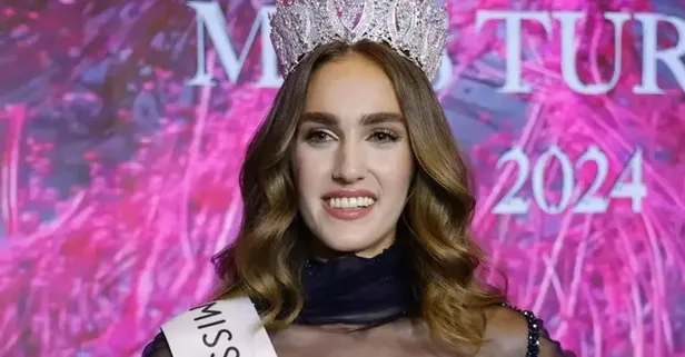 Türkiye Güzeli İdil Bilgen tatil pozlarıyla sosyal medyada gündem oldu