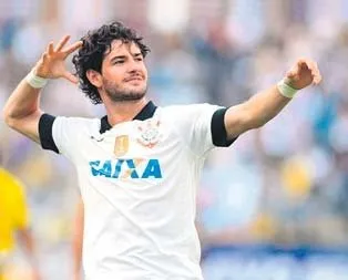 Pato’dan Cimbom’a evet