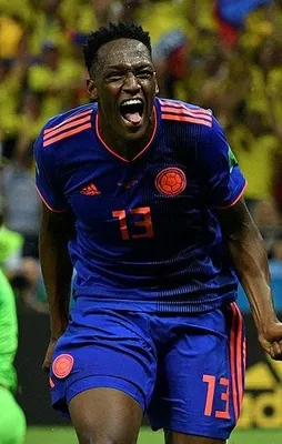 Yerry Mina imzaya kaldı