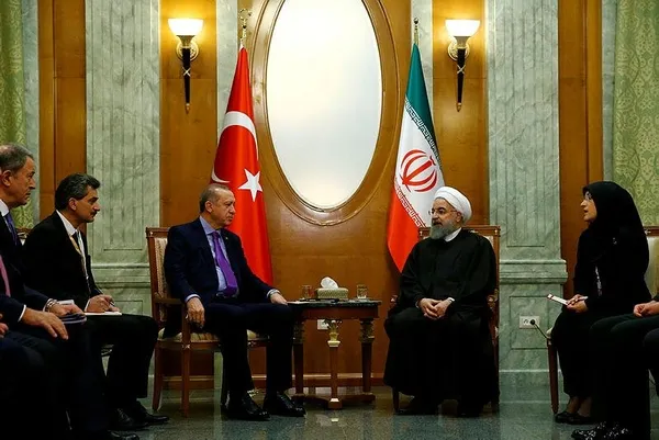 Cumhurbaşkanı Erdoğan, Ruhani ile görüştü-3