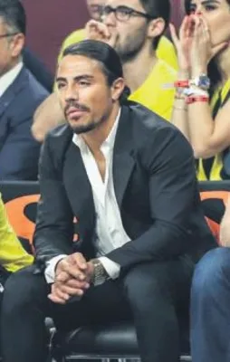 Sinan Erdem’deki finalde yıldızlar geçidi!