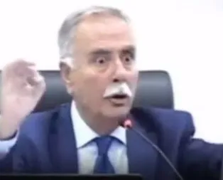 CHP kadın düşmanı başkana sahip çıktı