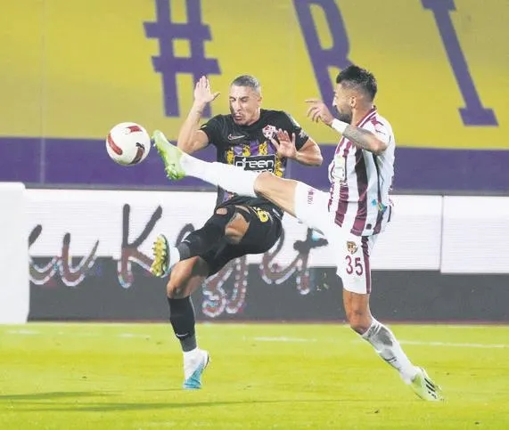 Galatasaray, Anadolu Efes deplasmanında farklı kazandı-4