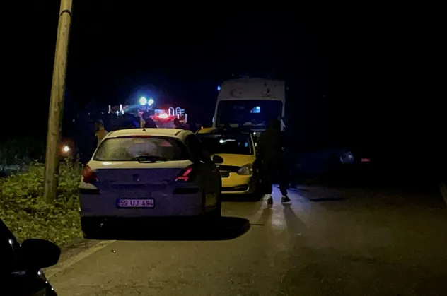Zonguldak'ta kontrolden çıkan araç şarampole uçtu