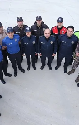 Emniyette yeni üniforma dönemi