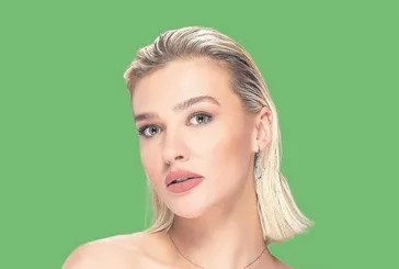 Melisa Döngel'le yeni bir aşka yelken açan şarkıcı Sefo kaş tasarım merkezinde yakalandı