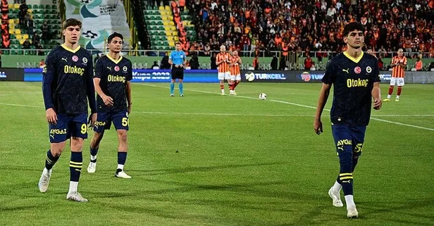 Süper Kupa finalinde Fenerbahçe sahadan çekildi! Top artık TFF'de: Ne karar verecekler? | Galatasaray'dan antreman maçı