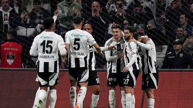 Beşiktaş Göztepe’ye evinde 3 golle teslim oldu: Kupaya çeyrek finalde veda etti