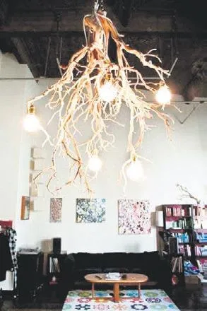 Eskileri atma yeniden tasarla! Tavadan saat süzgeçten saksı yaptılar...-3