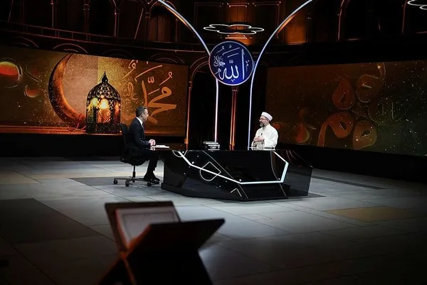 diyanet-isleri-baskani-prof-dr-ali-erbas-vav-tv-insallah-kuran-ve-sunnet-cizgisinde-bilgileri-bize-ulastirir-1618415595137.jpeg