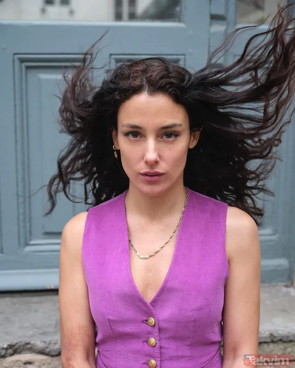 Cansu Tosun “O günü hiç unutmayacağım” deyip paylaştı! O sözler üzdü! Babası Serenay Sarıkaya’nın annesiyle yakalanmıştı... - 22