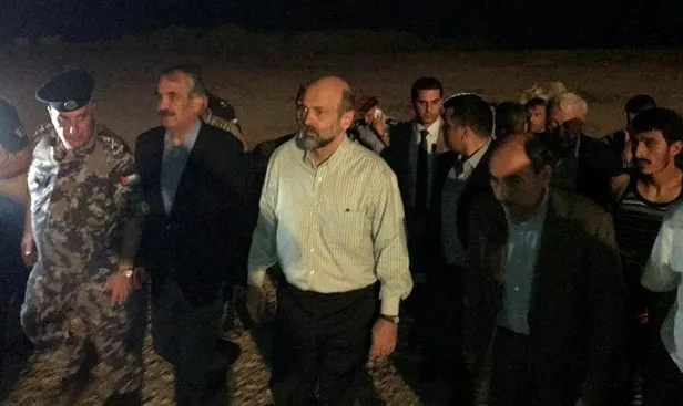 Ürdün'de öğrenci otobüsü sel sularına kapıldı: 18 ölü-1