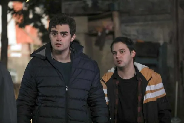 Akif'in yaptıkları yanına kar kalmadı! İzleyiciyi kalbinden vuran Atv dizisi Kardeşlerim 3. bölüm fragmanı yayınlandı!-3