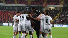 45 dakikalık resital! Beşiktaş Süper Ligde Gaziantep FKyı 2-0 yendi