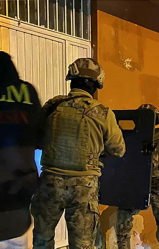 Mersin'de PKK/KCK operasyonu: 11 gözaltı