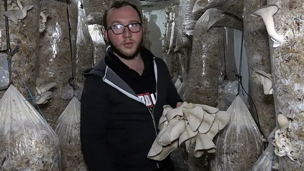 yan-gelir-olsun-diye-adim-atti-parayi-buluyor-iki-odadan-aylik-kazanci-yaklasik-30-bin-lira-1610730455505.jpg Yan gelir olsun diye adım attı parayı buluyor! İki odadan aylık kazancı yaklaşık 30 bin lira...-7