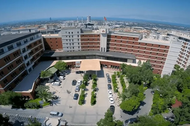 İzmir Ekonomi Üniversitesi 37 öğretim üyesi alımı yapacak