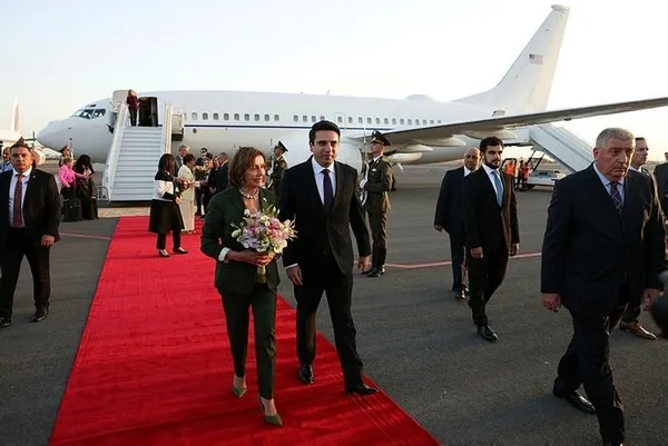 tayvani-karistiran-nancy-pelosi-simdi-ermenistanda-devrede-turkiye-ve-azerbaycan-icin-kustah-sozler-1663506645937.jpg Tayvan'ı karıştıran Nancy Pelosi şimdi Ermenistan'da devrede! Türkiye ve Azerbaycan için küstah sözler-2