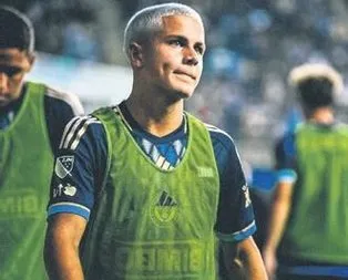 Cavan Sullivan rekor kırdı